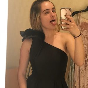 Meet your Posher, Kyra